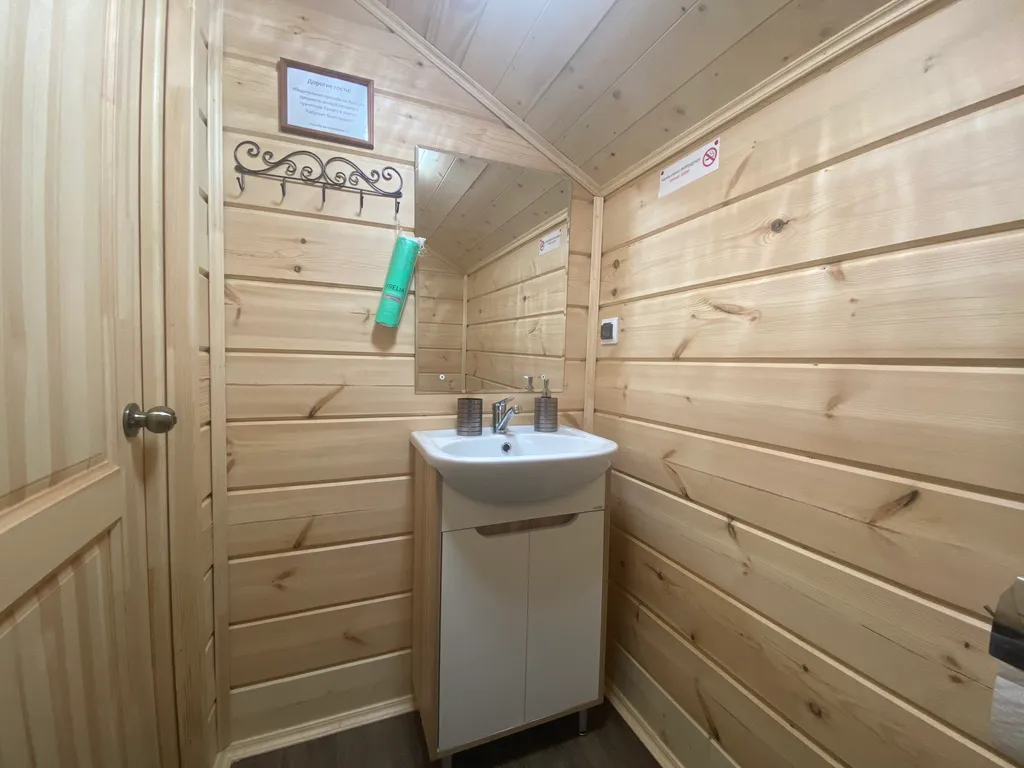 Коттедж с баней на дровах