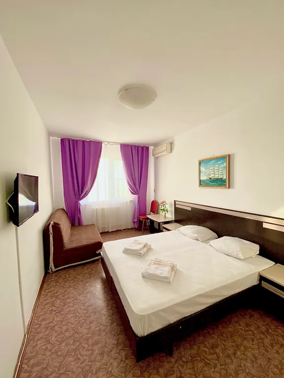 Квартира Четырехместный номер Стандарт — аренда посуточно в Витязево