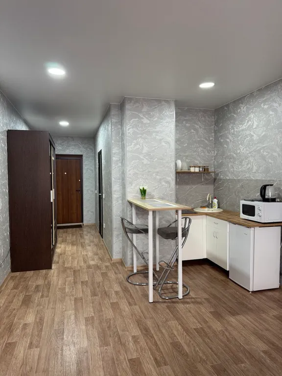 Квартира Уютная квартиpа-cтудия — аренда посуточно в Обь