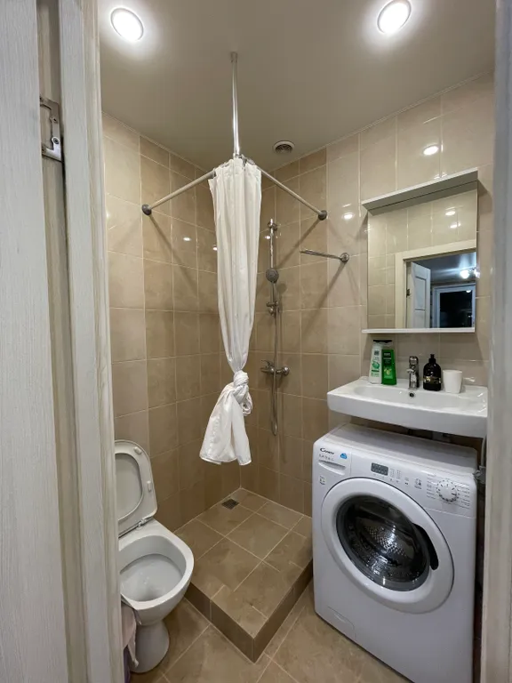 Просторная светлая студия