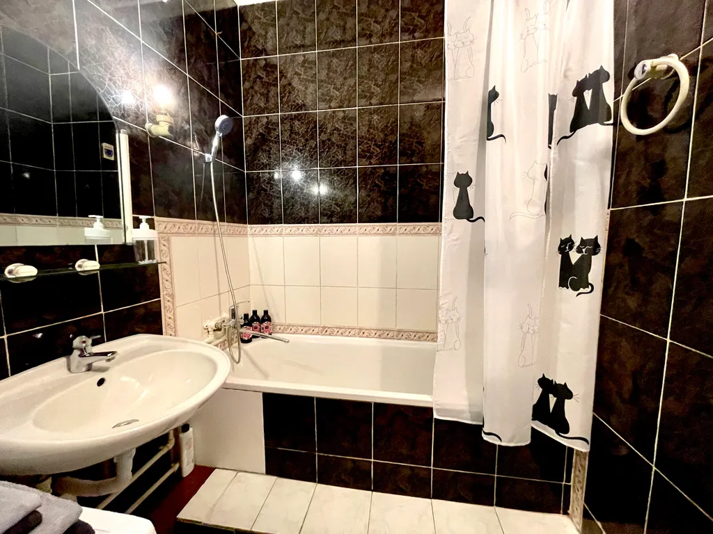 Квартира напротив Кристалл городской парк