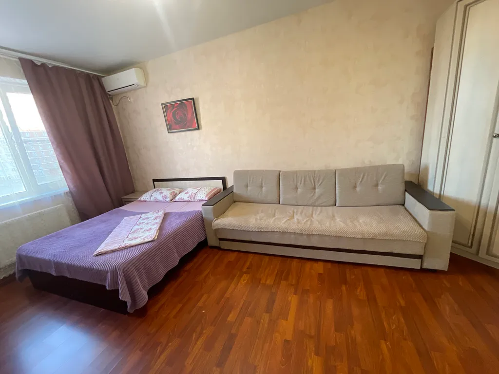 Квартира Чистая квартира, совсем рядом с парком и стадионом — Краснодар