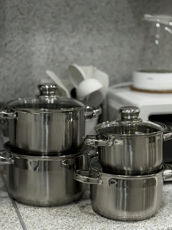 ПРОСТОРНЫЕ ДВУХКОМНАТНЫЕ АПАРТАМЕНТЫ В ЦЕНТРЕ ГОРОДА