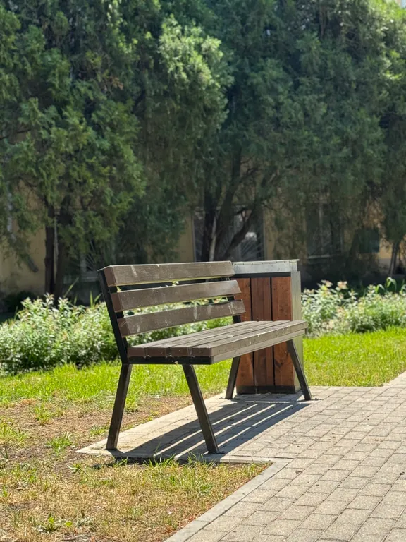 Уютная комната с видом на горы