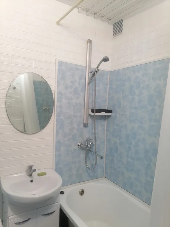 Свободная квартира в центре левого берега