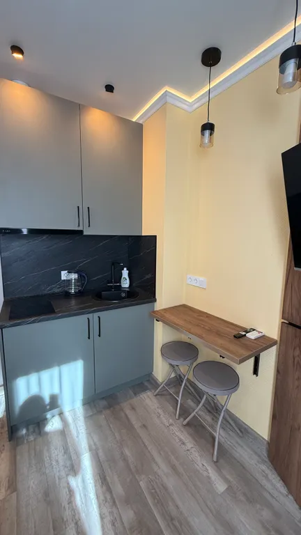 Уютный апартамент в Курортном городке Адлера