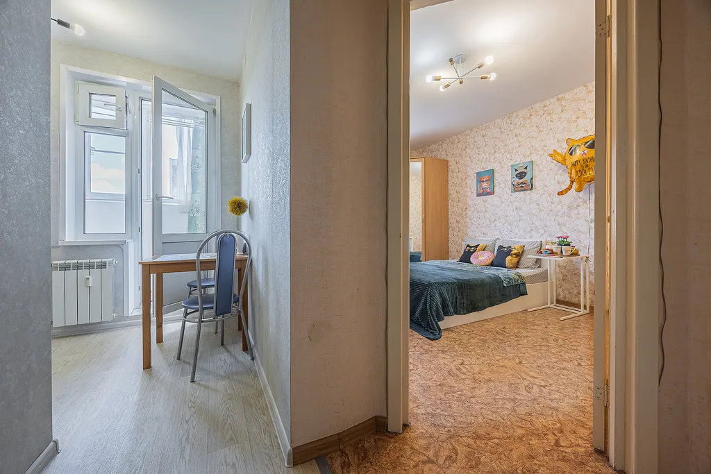 Деловые котики - яркая, веселая квартира