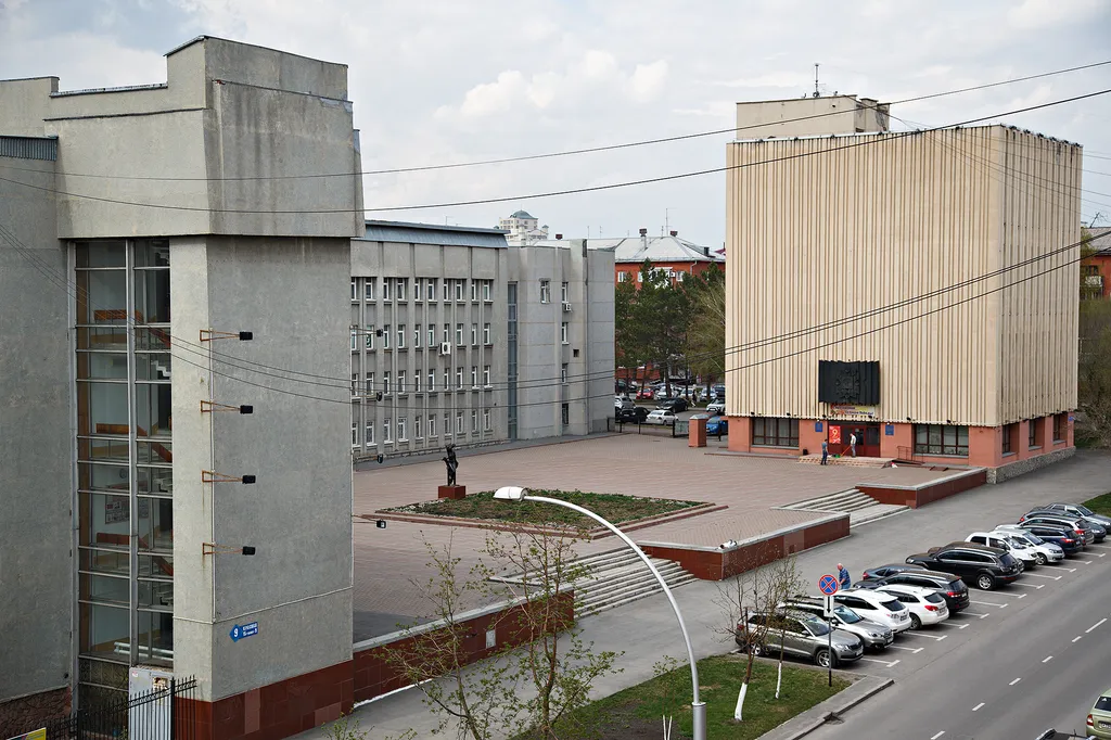 Квартира в центре, МЧС