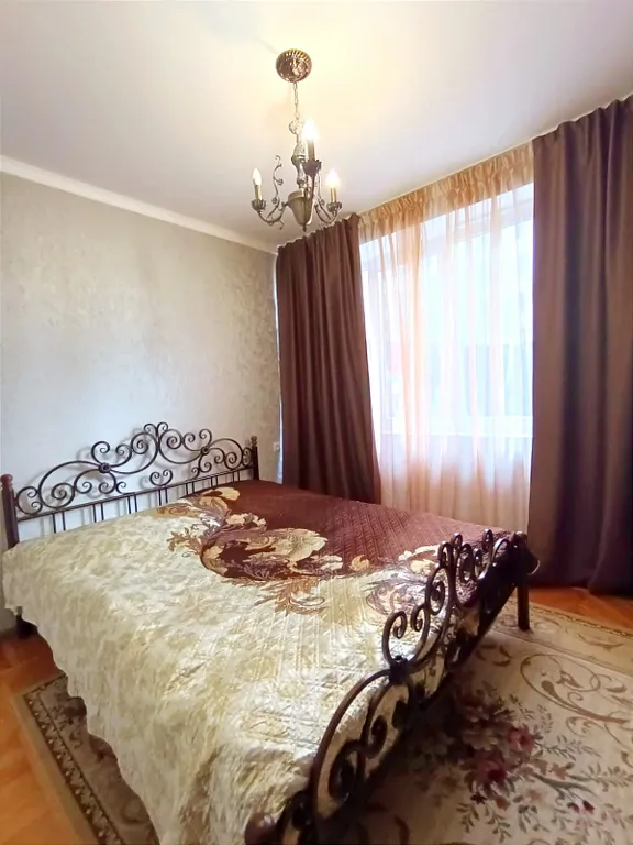 Квартира 3-комнатная Квартира — Гагра