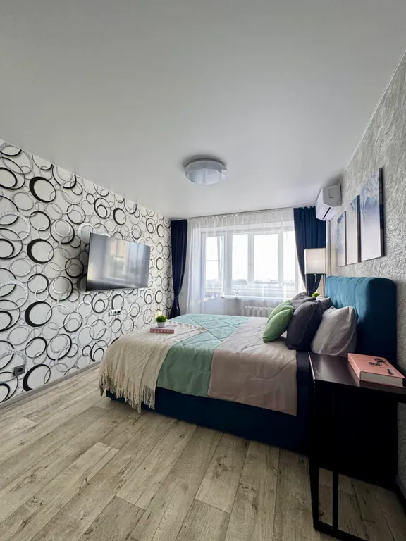 Видовая квартира. Парк! Бесконтактный заезд 24/7, кровать King-Size!