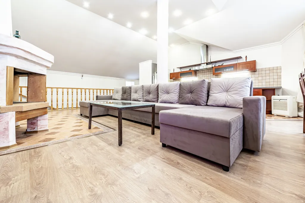 Коттедж с бассейном и сауной