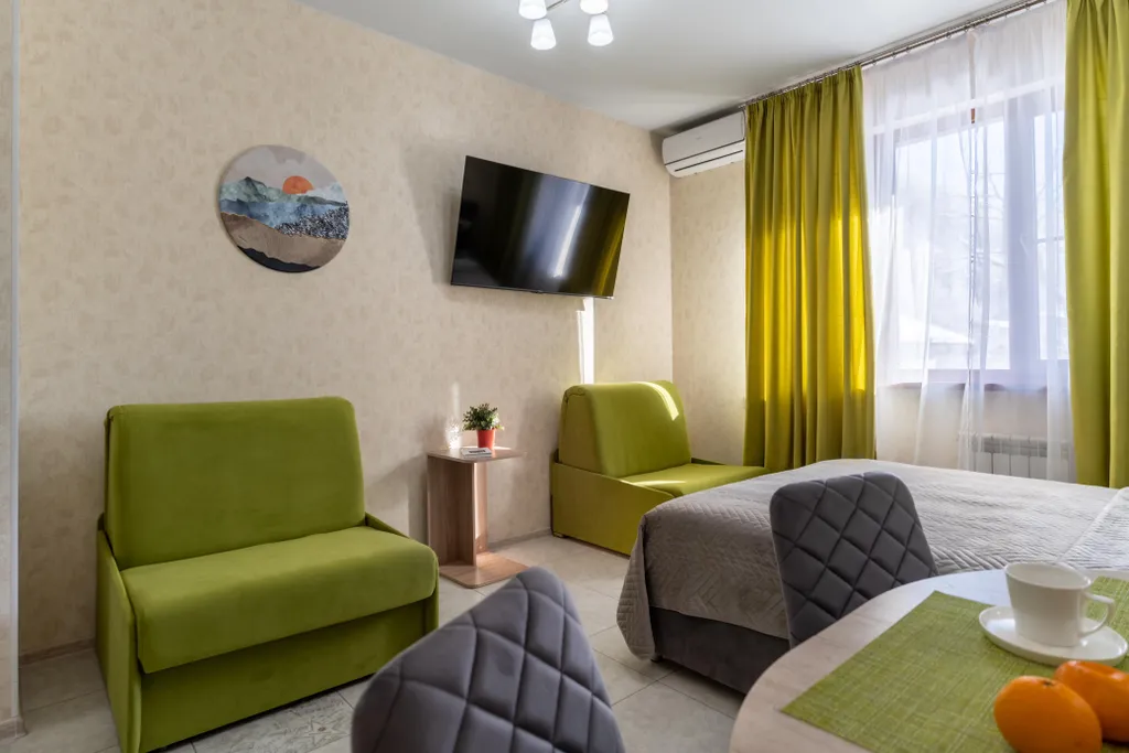 Студия с видом на горы