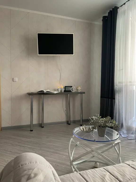 Квартира рядом с ЖД и центром города