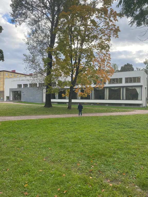 Стильная квартира в зеленом центре Выбора