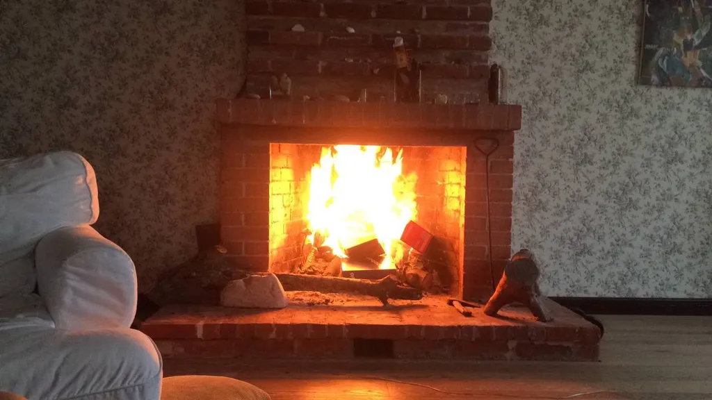 Дом с пляжем у моря