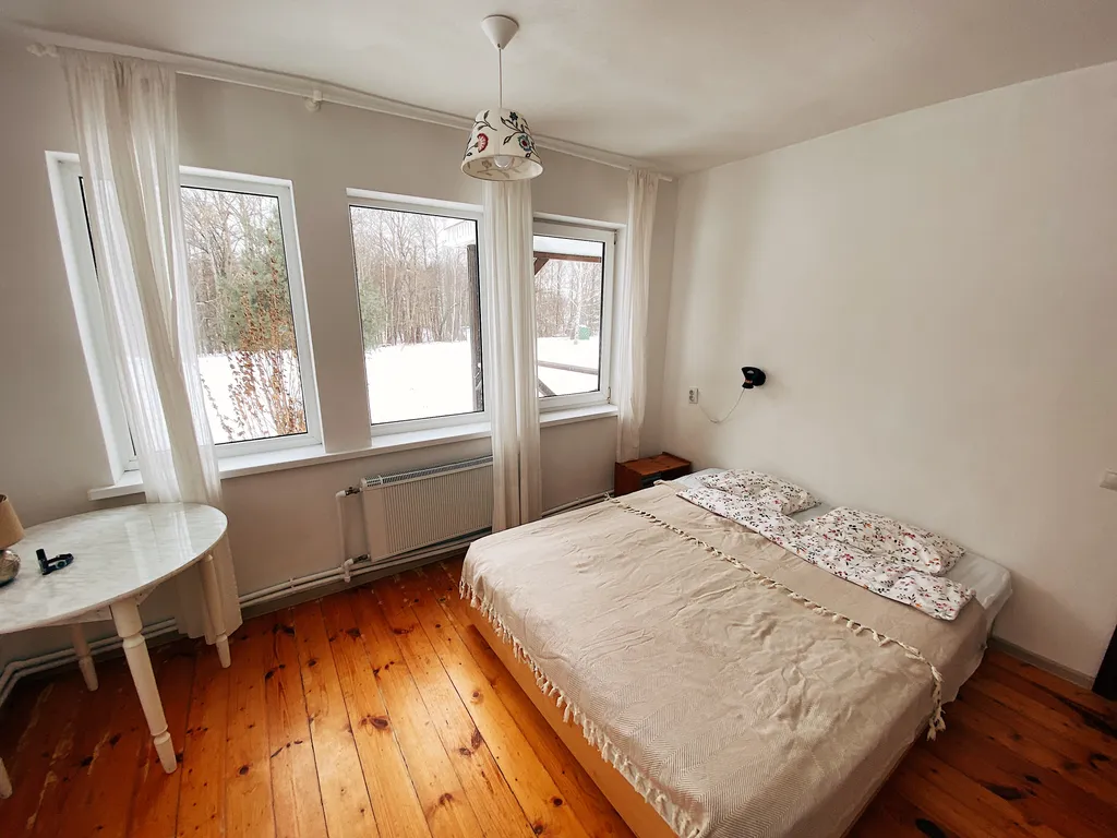 Тёплый коттедж у воды