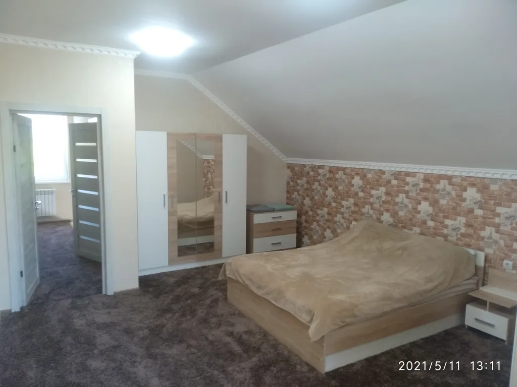 Уютный дом с бассейном