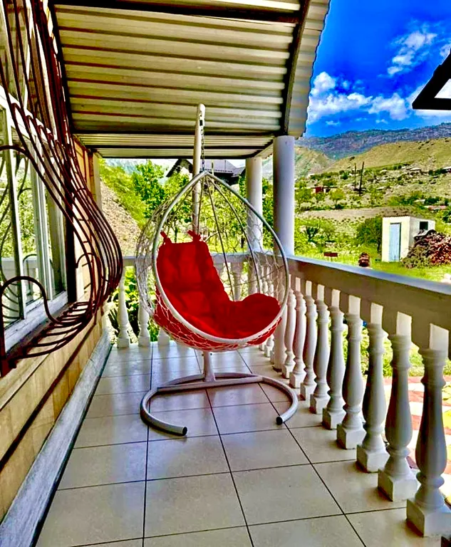 Дом с видом на горы со всеми удобствами