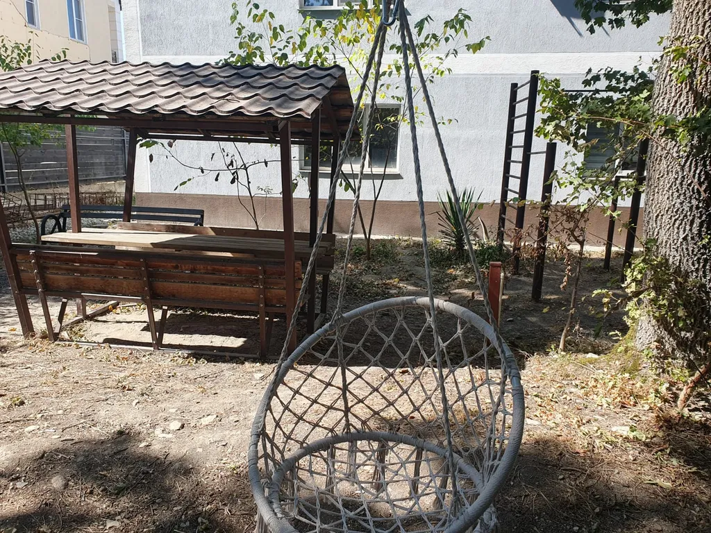 Квартира Квартира Студия в новом доме в тихом районе — Цемдолина