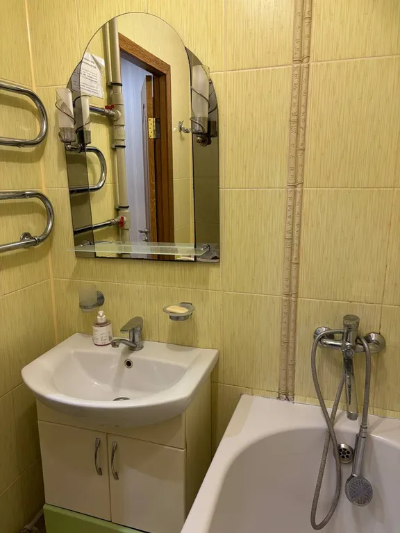 Квартира 2-комнатная Квартира — Евпатория