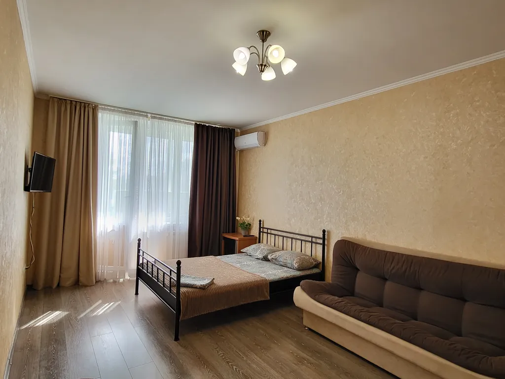 1-комнатная Квартира — аренда посуточно в Симферополь