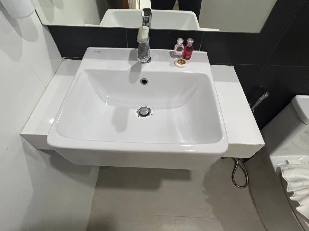 Ката, студия после ремонта с красивым видом на горы, 5 этаж