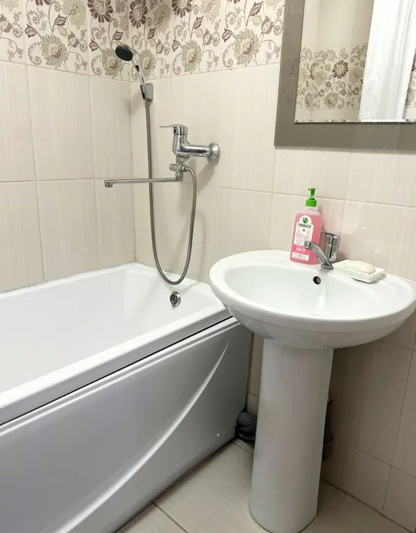 4-комнатная Квартира