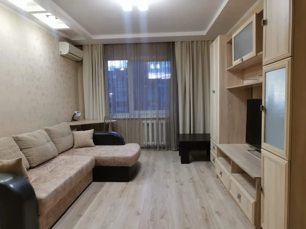 Просторная 2-ка возле Амфитеатра