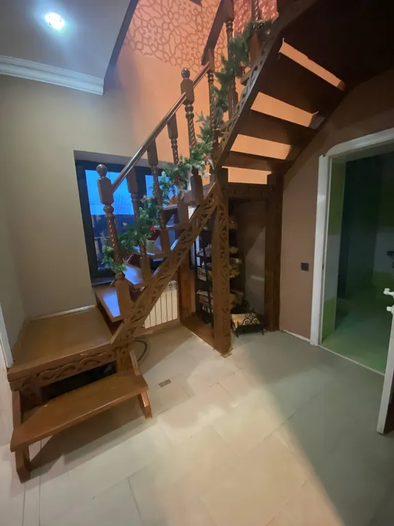 Просторный коттедж в тихом месте