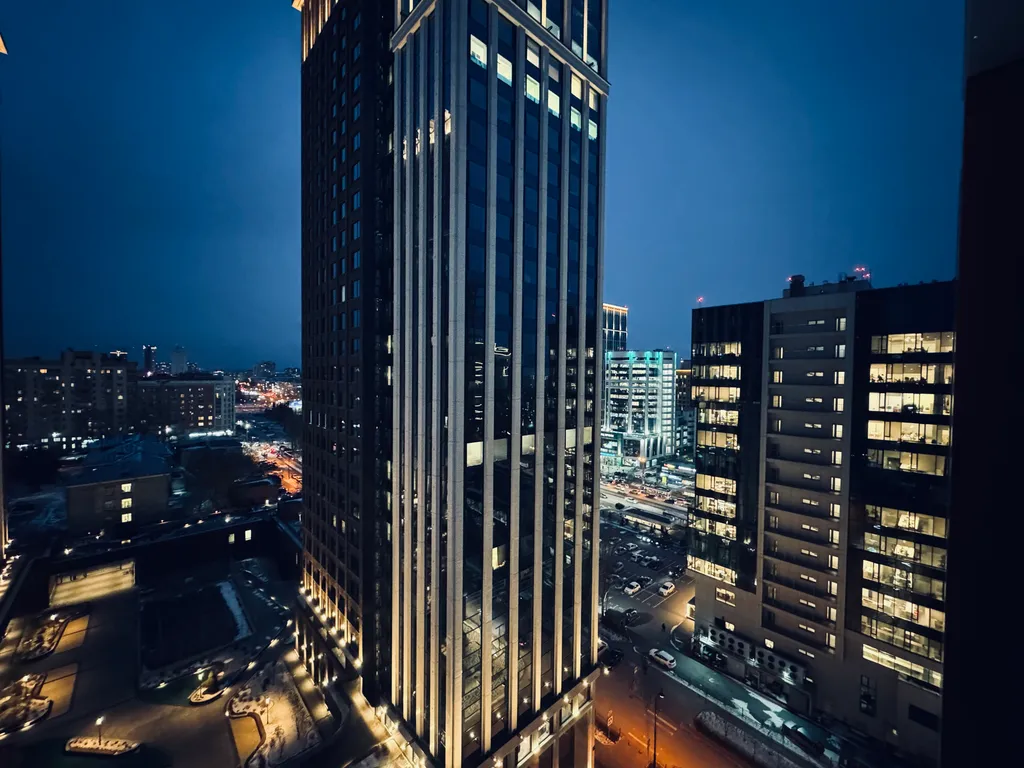 Изящная студия с шикарным видом на мегаполис