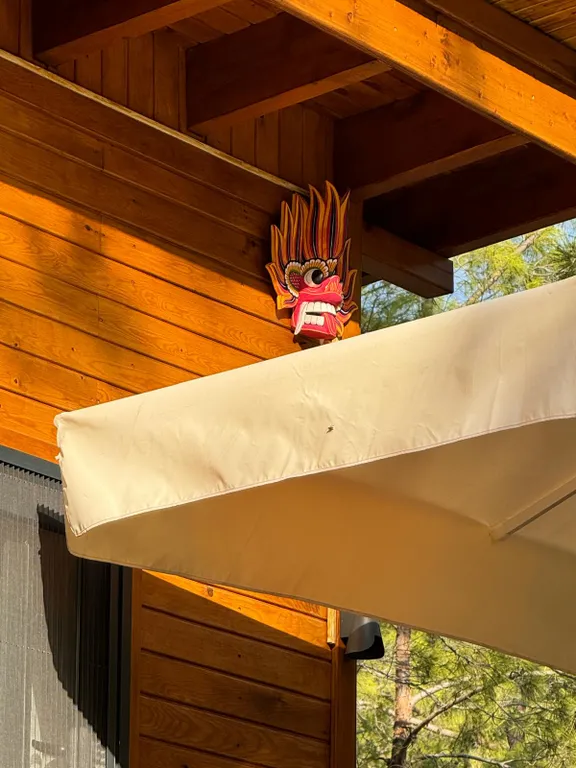 Просторное эко бунгало в сосновом лесу на побережье Турции