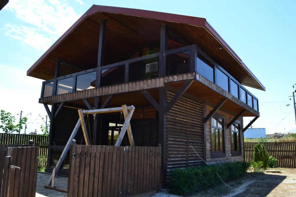 Уютный деревянный коттедж у моря — аренда посуточно в Инчхе