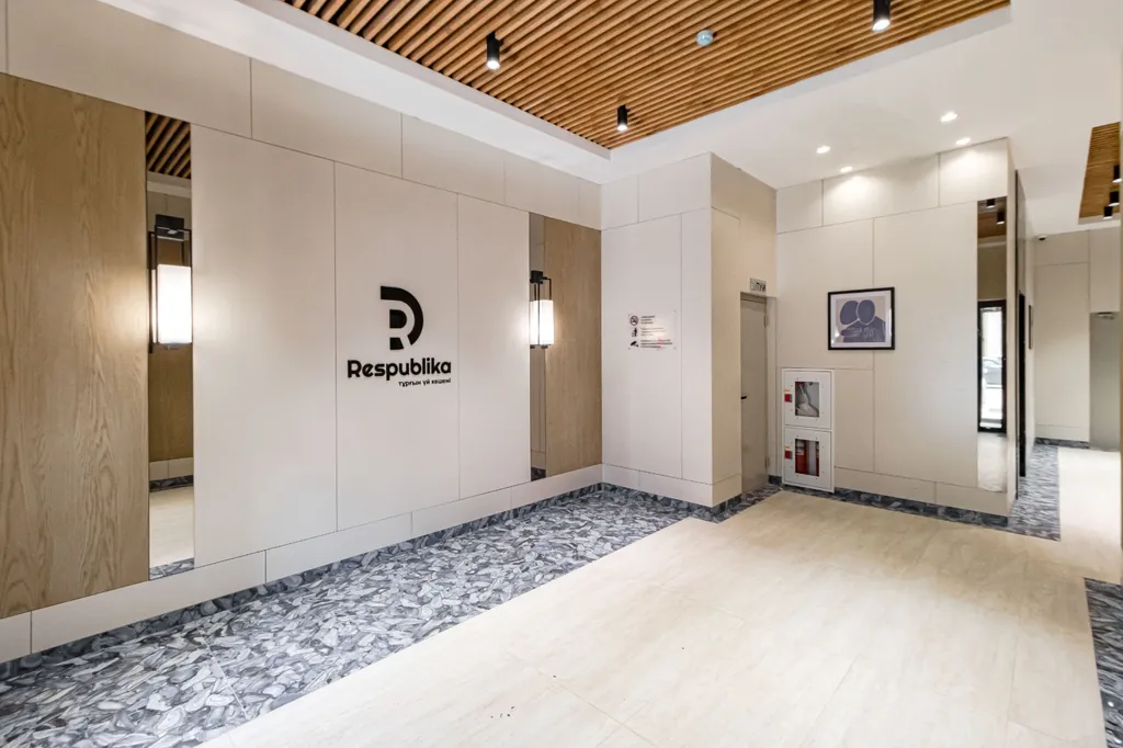 Евро 2 комнатная квартира в ЖК Республика