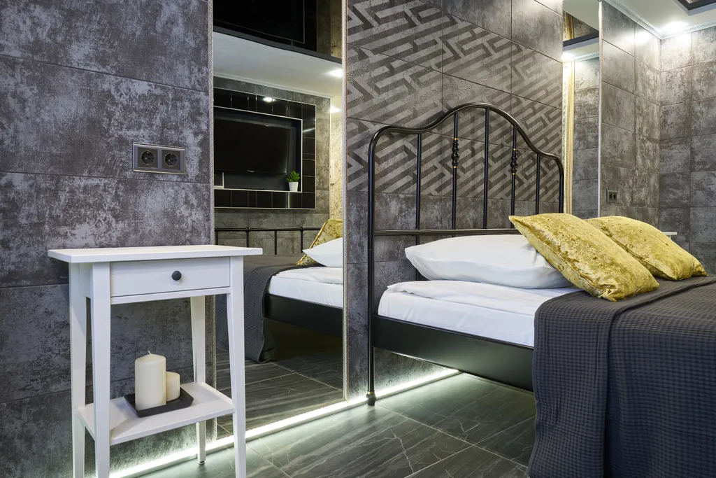 Good Night на Котовского 28