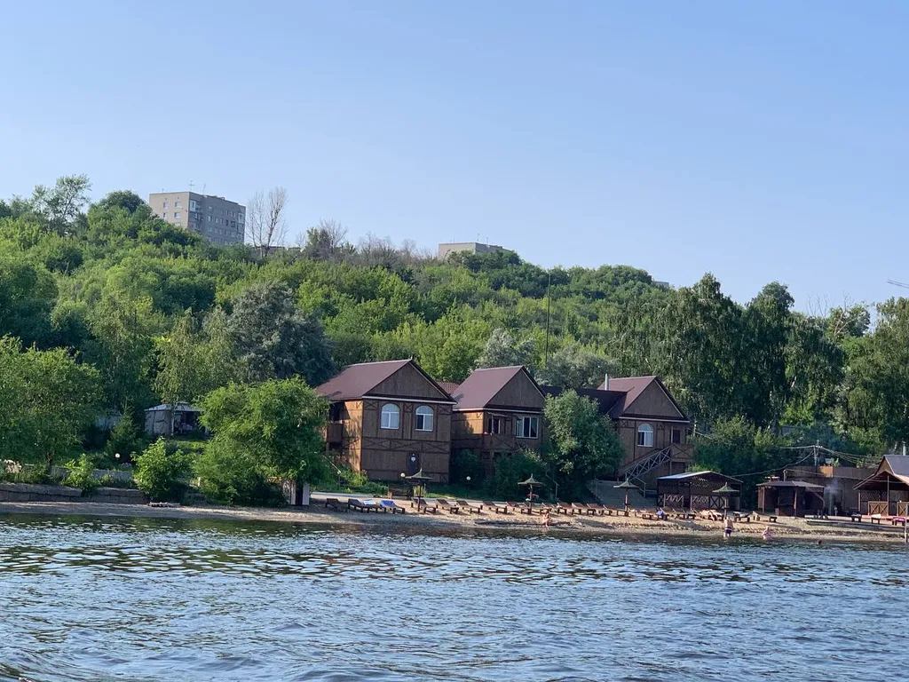 Дом с мангалом и баней