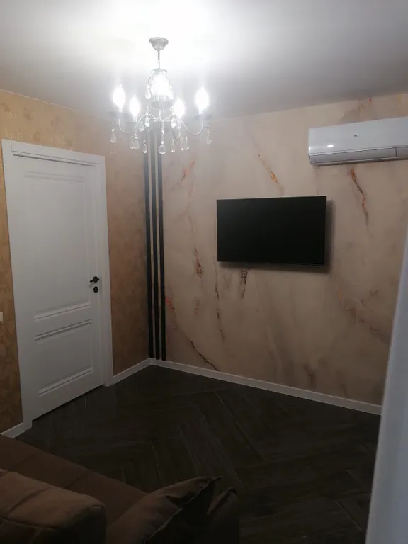 Первый дом от монастыря