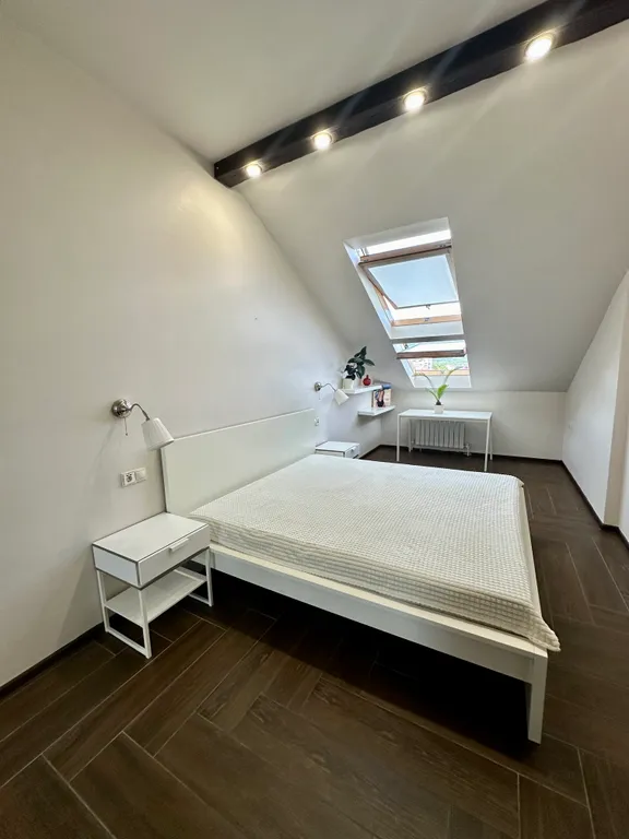 Двухуровневая квартира с видом на море и горы