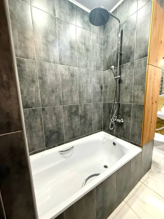 Трехкомнатные апартаменты на Гостином дворе