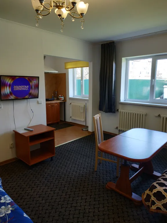 Квартира в домике с парковкой и отдельным входом