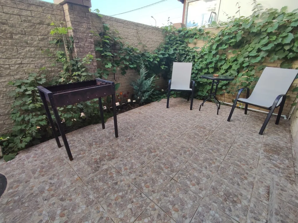 Дом с джакузи с подогревом без хозяев