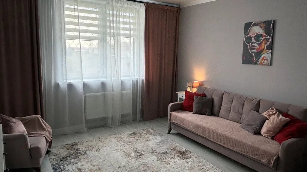 Новая двушка в центре