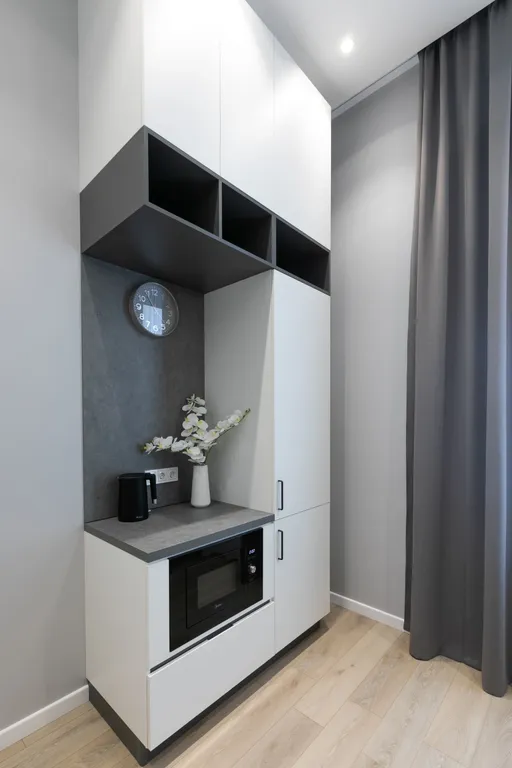 Вид на Неву, новый ремонт