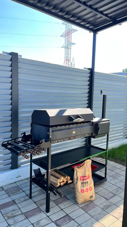 Коттедж с баней, бассейном и бунгало