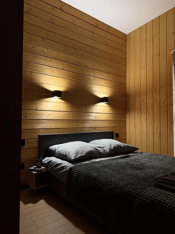 Уютный нoвый дом с сауной у горнолыжного склона "Морошка"