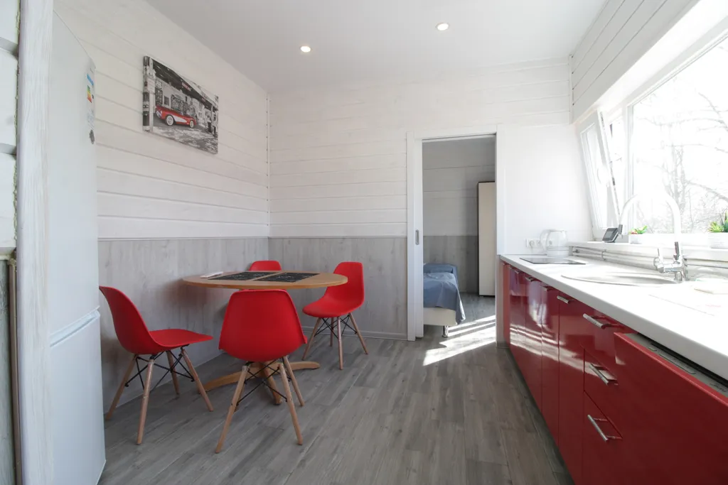 Коттедж Домик с верандой — аренда посуточно в Дубки