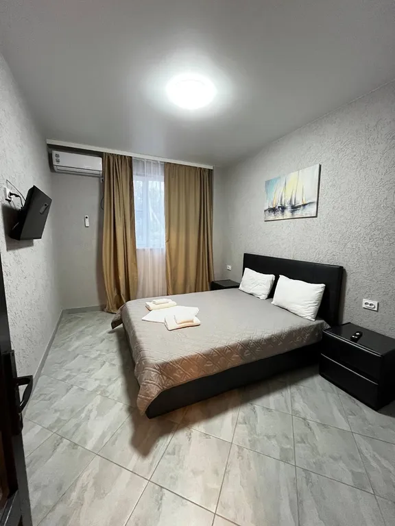 3-комнатные апартаменты с кухней на черном море