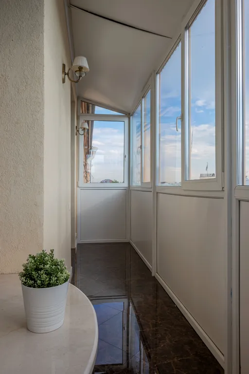 Квартира Квартира MyHomeYourHome у Большой Невы — Санкт-Петербург
