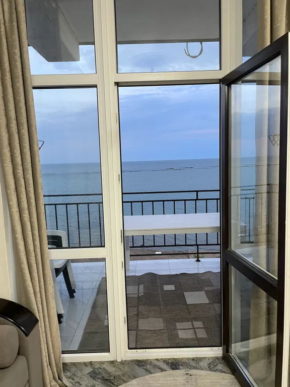 Уютная квартира с шикарным видом на море