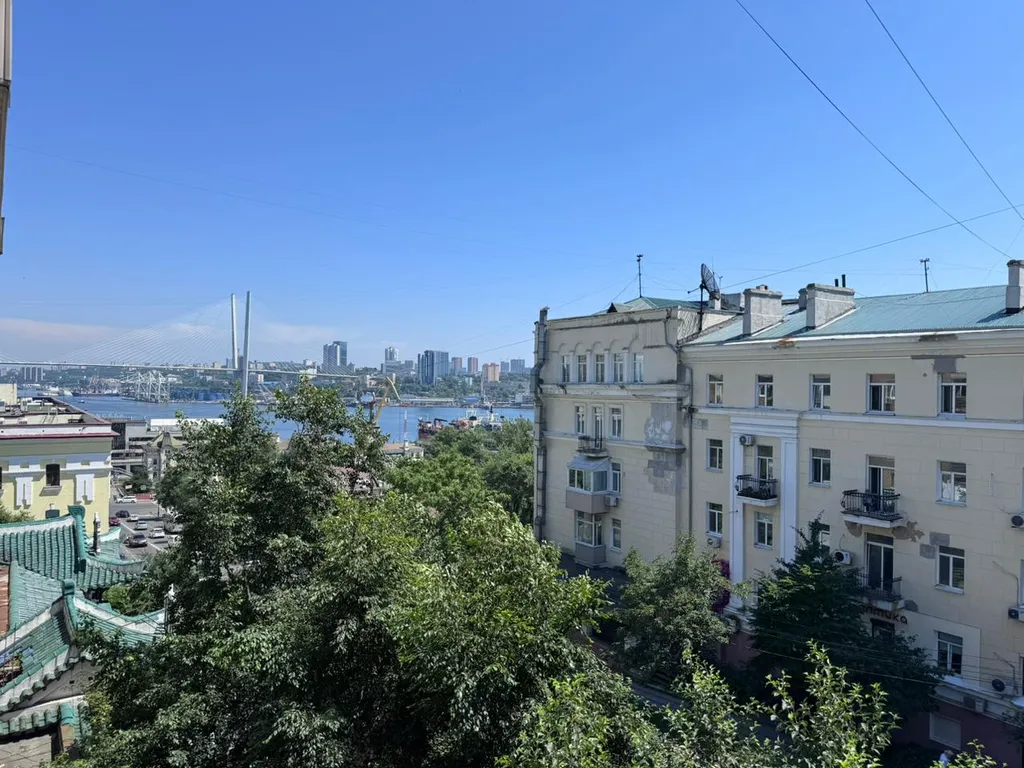 Квартира Квартира в центре города с видом на Золотой мост — Владивосток