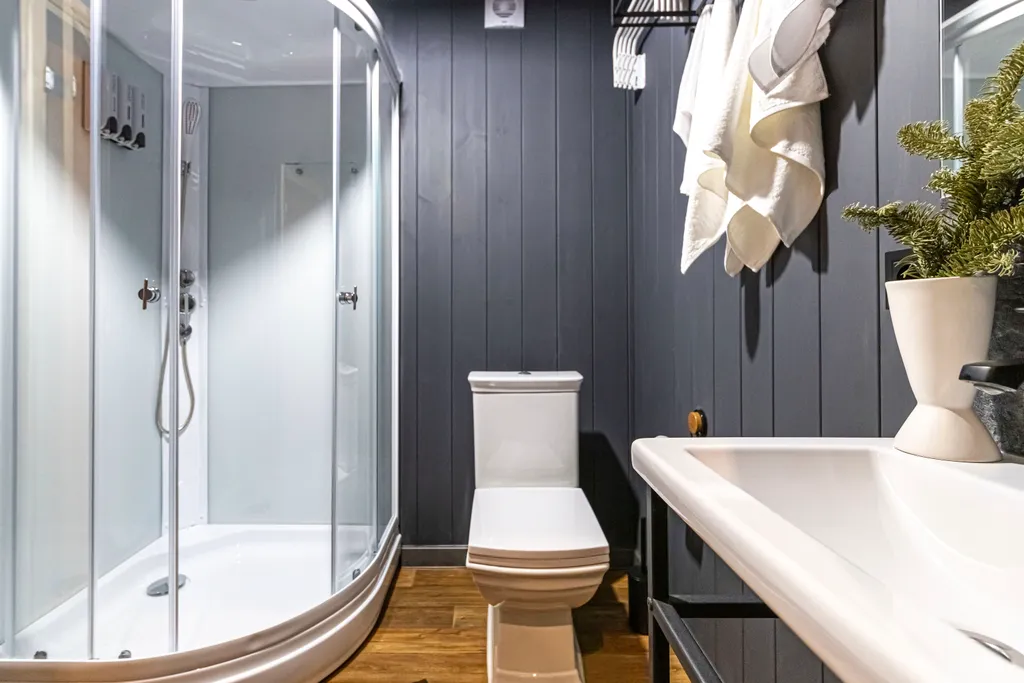 Коттедж Дом с сауной с двумя спальнями — Иннолово